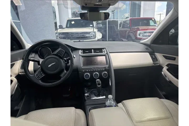 $19254 : Jaguar E-PACE 2019 AWD P250 image 7