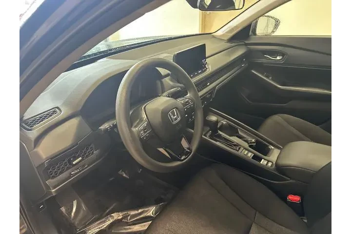 $25448 : Honda Accord 2024 EX 4dr Sed image 10