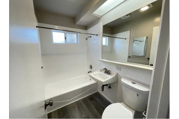 $1200 : 2 Apartamentos remodelados image 2