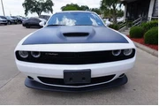 $39775 : Dodge Challenger 2021 R/T Sc thumbnail