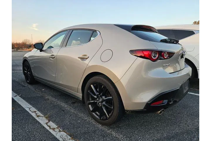 $19591 : Mazda Mazda3 Hatchback 2024 image 6