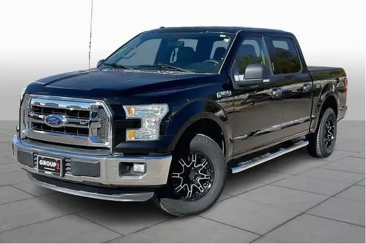 $24377 : Ford F-150 2016 4x2 XL 4dr S image 1