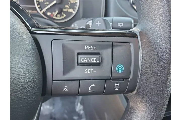 $24751 : Nissan Rogue 2023 SV 4dr Cro image 6