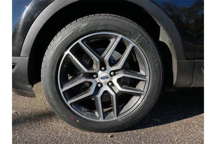 $19989 : Ford Explorer 2019 AWD Sport image 9