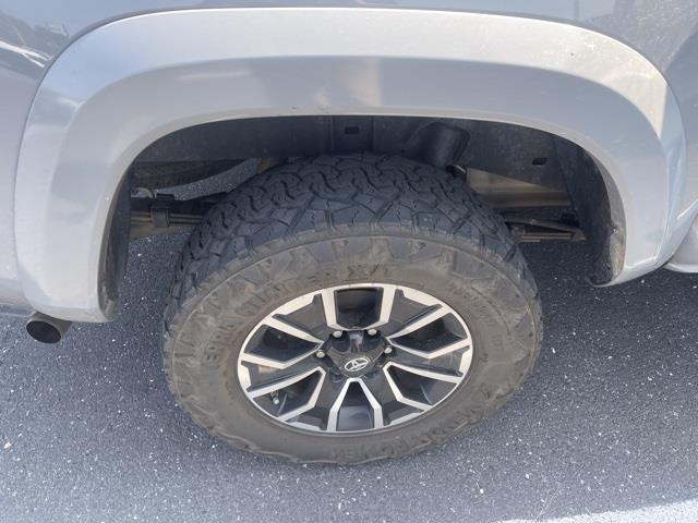 $31498 : PRE-OWNED 2020 TOYOTA TACOMA image 6