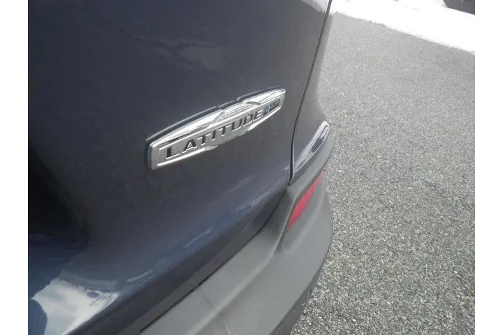 $18500 : Jeep Cherokee 2020 4x4 Latit image 10