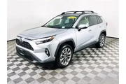 $39900 : Toyota RAV4 2025 AWD XLE Pre thumbnail
