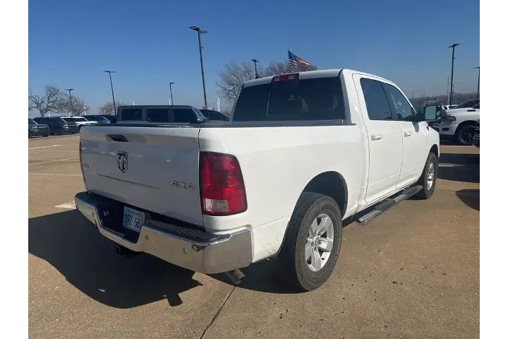 $25995 : Ram 1500 Classic 2020 4x4 SL image 3