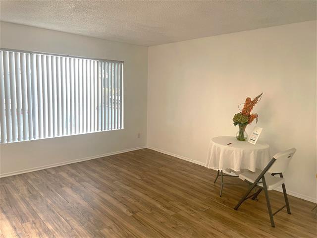 $2795 : 2 Bed 1.5 Bath + Garage image 3