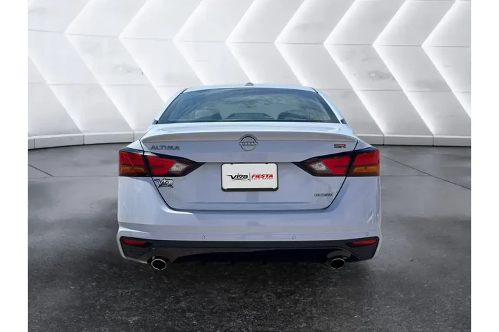 $25991 : Nissan Altima 2024 2.0 SR 4d image 5