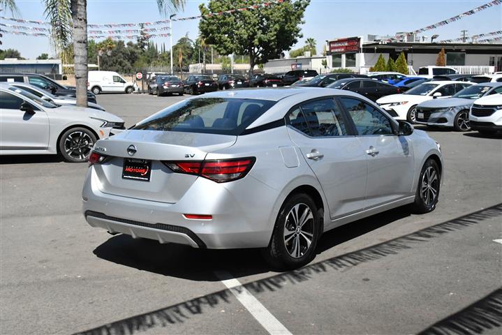 $18988 : Sentra SV image 8