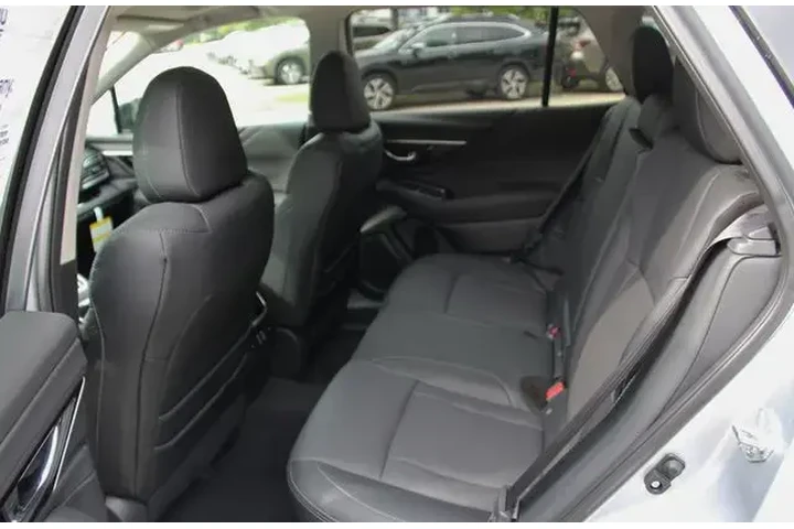 $37581 : Subaru Outback 2025 AWD Limi image 9