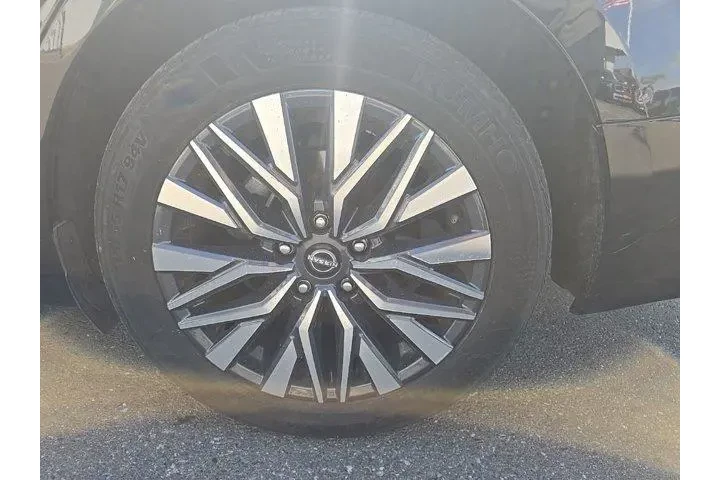 $19500 : Nissan Altima 2025 2.5 SV 4d image 6