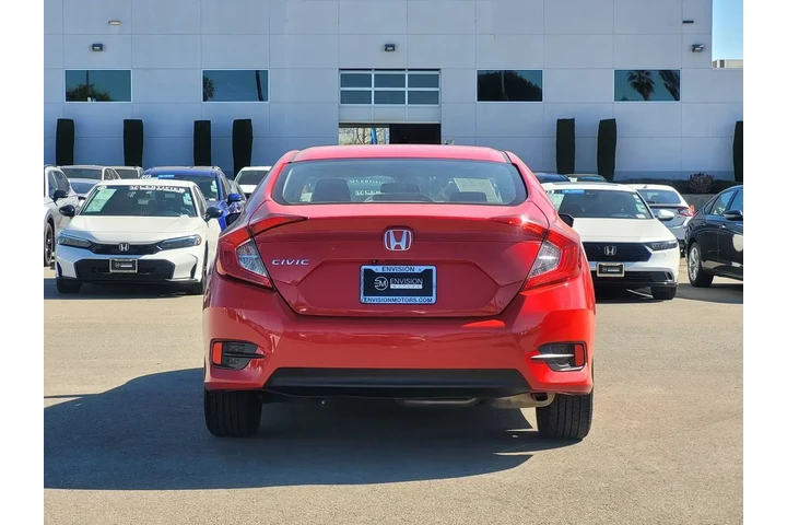 $19988 : Honda Civic 2017 LX 4dr Seda image 6