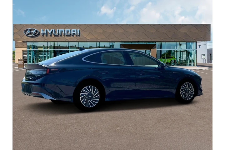 $27895 : Hyundai SONATA Hybrid 2025 S image 8