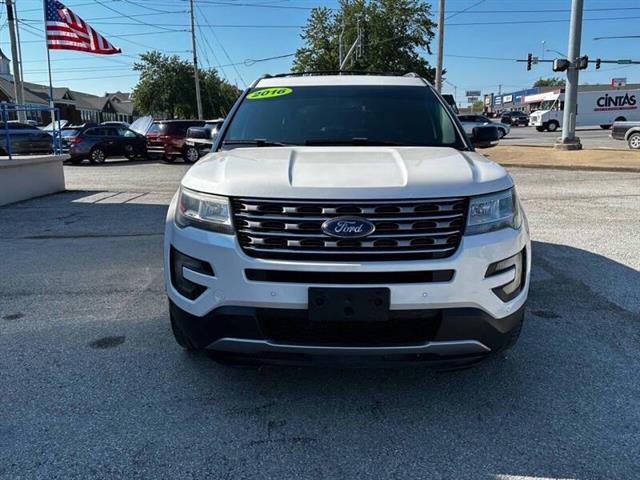 $13900 : 2016 Explorer XLT image 3