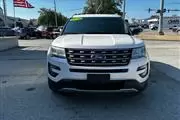 $13900 : 2016 Explorer XLT thumbnail