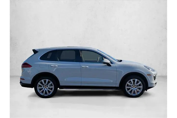 $21970 : Porsche Cayenne 2017 AWD S 4 image 4