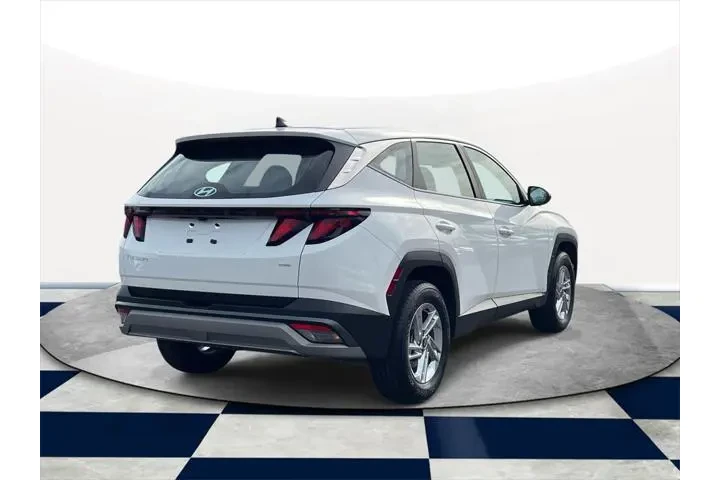 $29250 : Hyundai TUCSON 2025 AWD SE 4 image 5