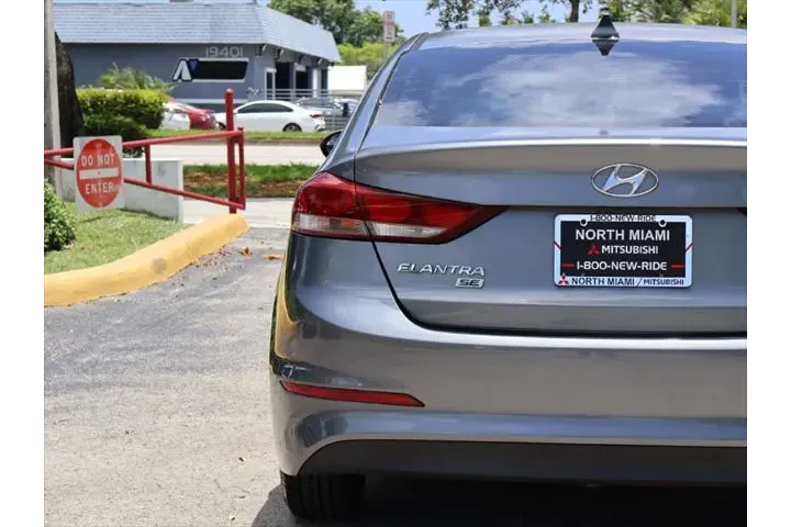 $9290 : Hyundai ELANTRA 2017 SE 4dr image 10