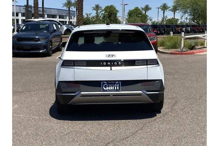 $26499 : Hyundai IONIQ 5 2022 SE 4dr image 4