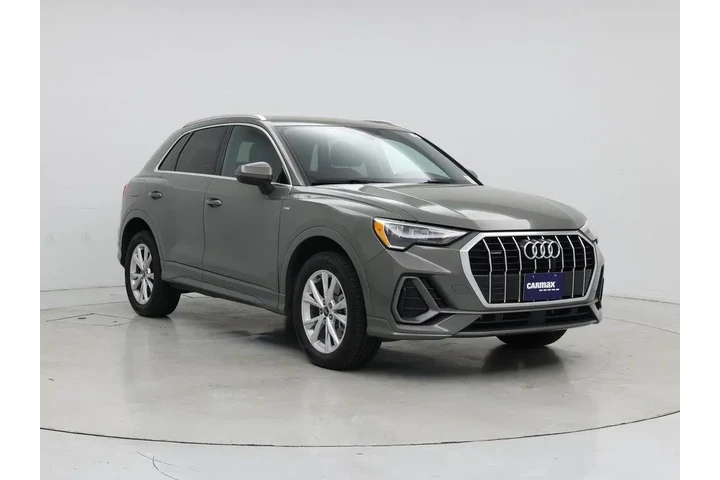 $23998 : Audi Q3 2022 AWD quattro S l image 1