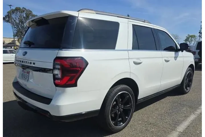 $36400 : Ford Expedition 2022 4x2 Lim image 2