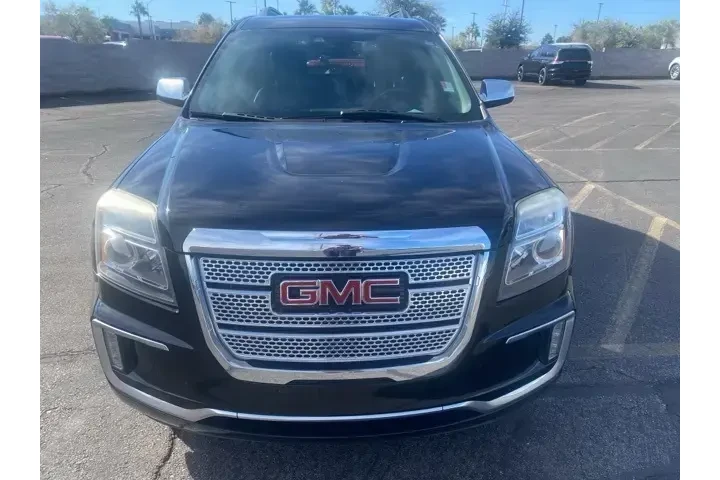 $14106 : GMC Terrain 2016 AWD Denali image 2