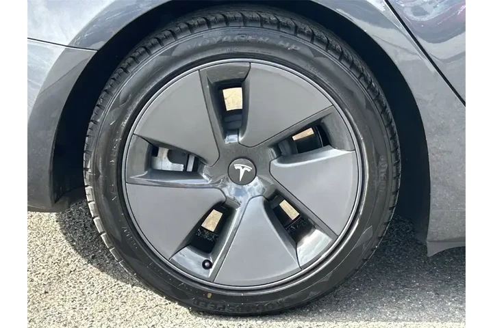 $18973 : Tesla Model 3 2023 4dr Sedan image 7