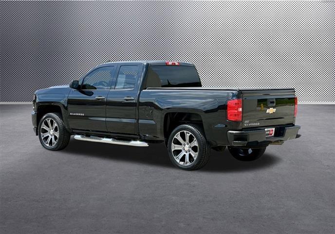 $22787 : 2018 Silverado 1500 Custom image 5