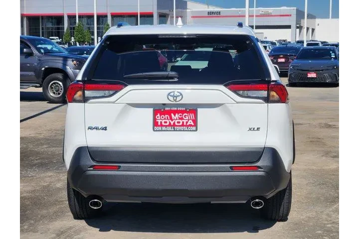 $29878 : Toyota RAV4 2025 XLE 4dr SUV image 6