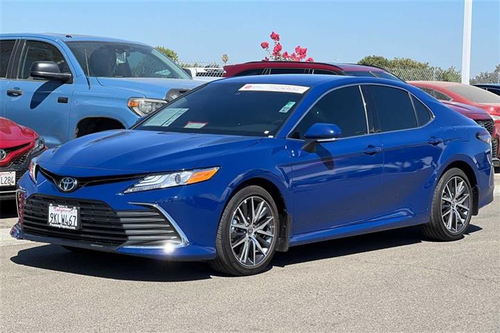 $33994 : Camry XLE image 10