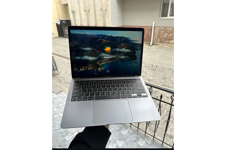 $1000 : Apple MacBook Air 2020 image 6