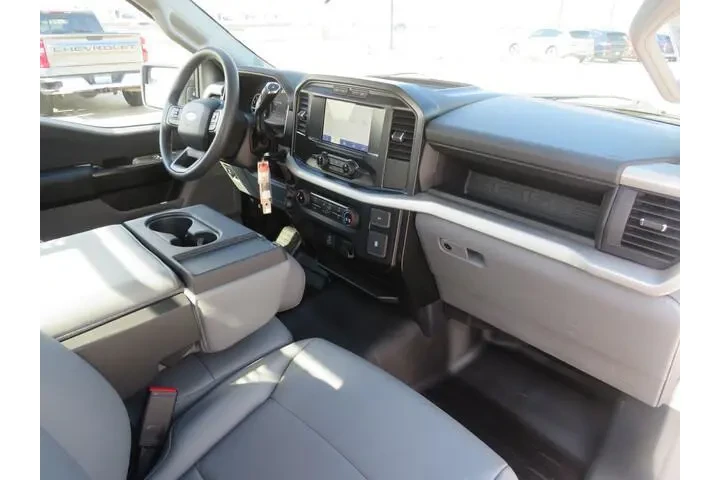 $31991 : Ford F-150 2022 4x2 XL 2dr R image 6