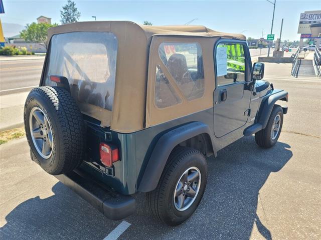 $11999 : 1998 Wrangler SE SUV image 7