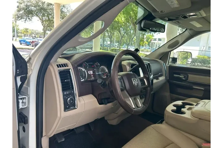 $32360 : Ram 2500 2017 4x4 Laramie 4d image 6