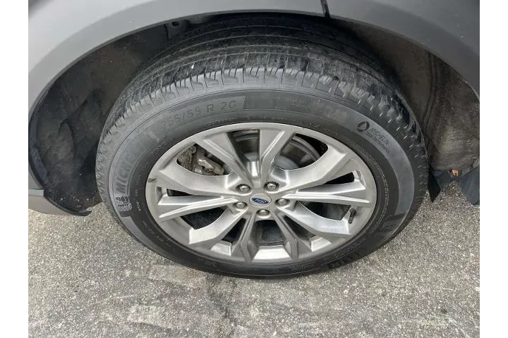 $28885 : Ford Explorer 2022 AWD XLT 4 image 7