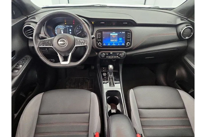 $20998 : Nissan Kicks 2023 SR 4dr Cro image 9