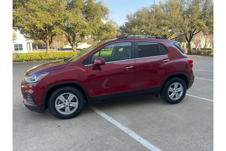 $9995 : 2019 Trax LT image 5