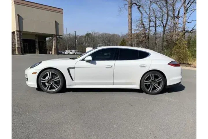 $29900 : 2013 PANAMERA S image 4