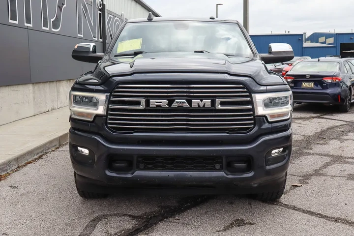$46949 : 2021 3500 Laramie image 2