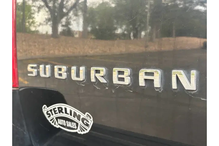 $9900 : 2012 Suburban LTZ image 10