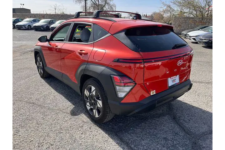 $28429 : Hyundai KONA 2025 SEL 4dr Cr image 6