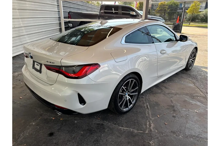 2025 BMW 4 Series 430i Coupe image 4