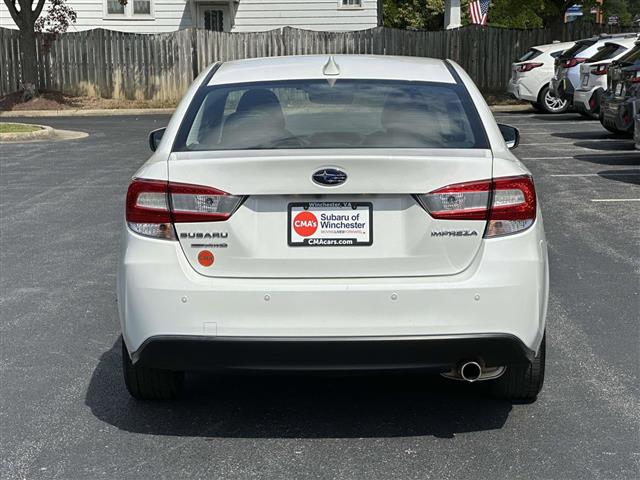 $15974 : PRE-OWNED 2018 SUBARU IMPREZA image 3