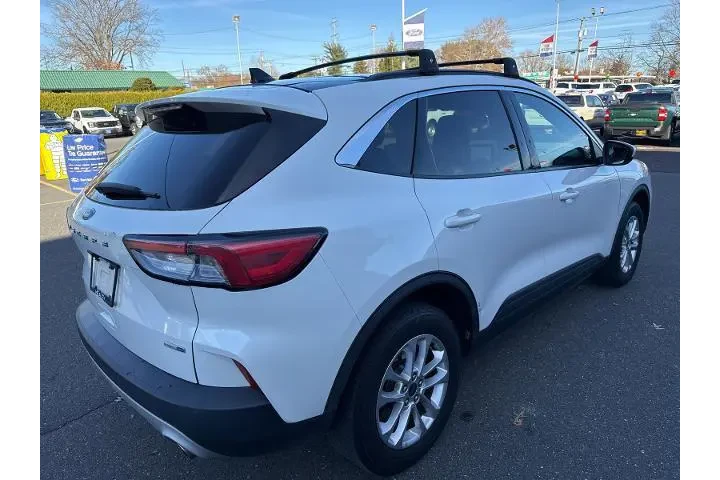 $12800 : Ford Escape 2020 AWD SE 4dr image 7