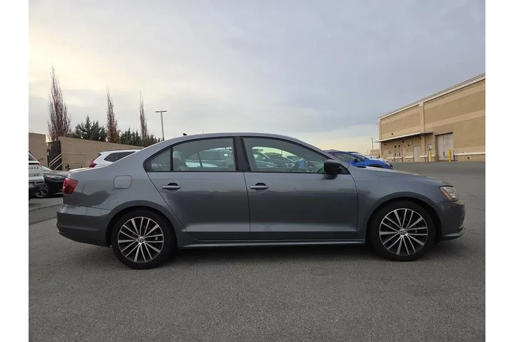 $12998 : Volkswagen Jetta 2016 1.8T S image 4