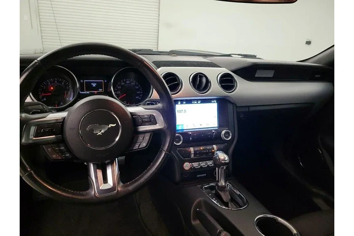 $21998 : Ford Mustang 2017 EcoBoost 2 image 9