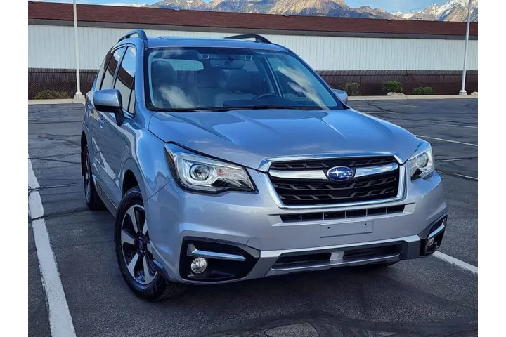 $17800 : 2017 Forester 2.5i Limited image 3