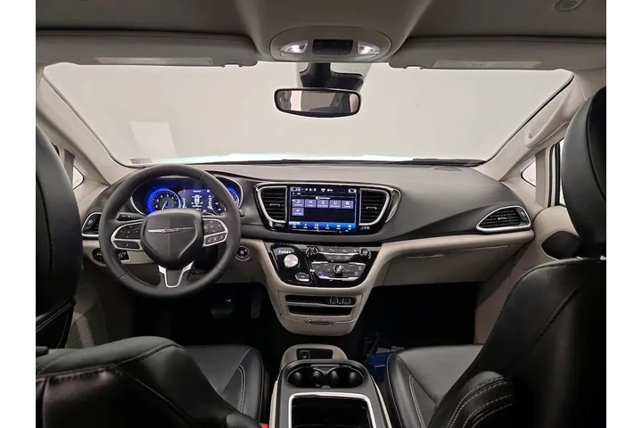 $34998 : Chrysler Pacifica 2024 Touri image 9